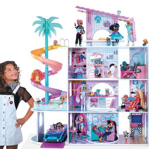 576747-LOL-Surprise-OMG-House-of-Surprises-FMA-0190